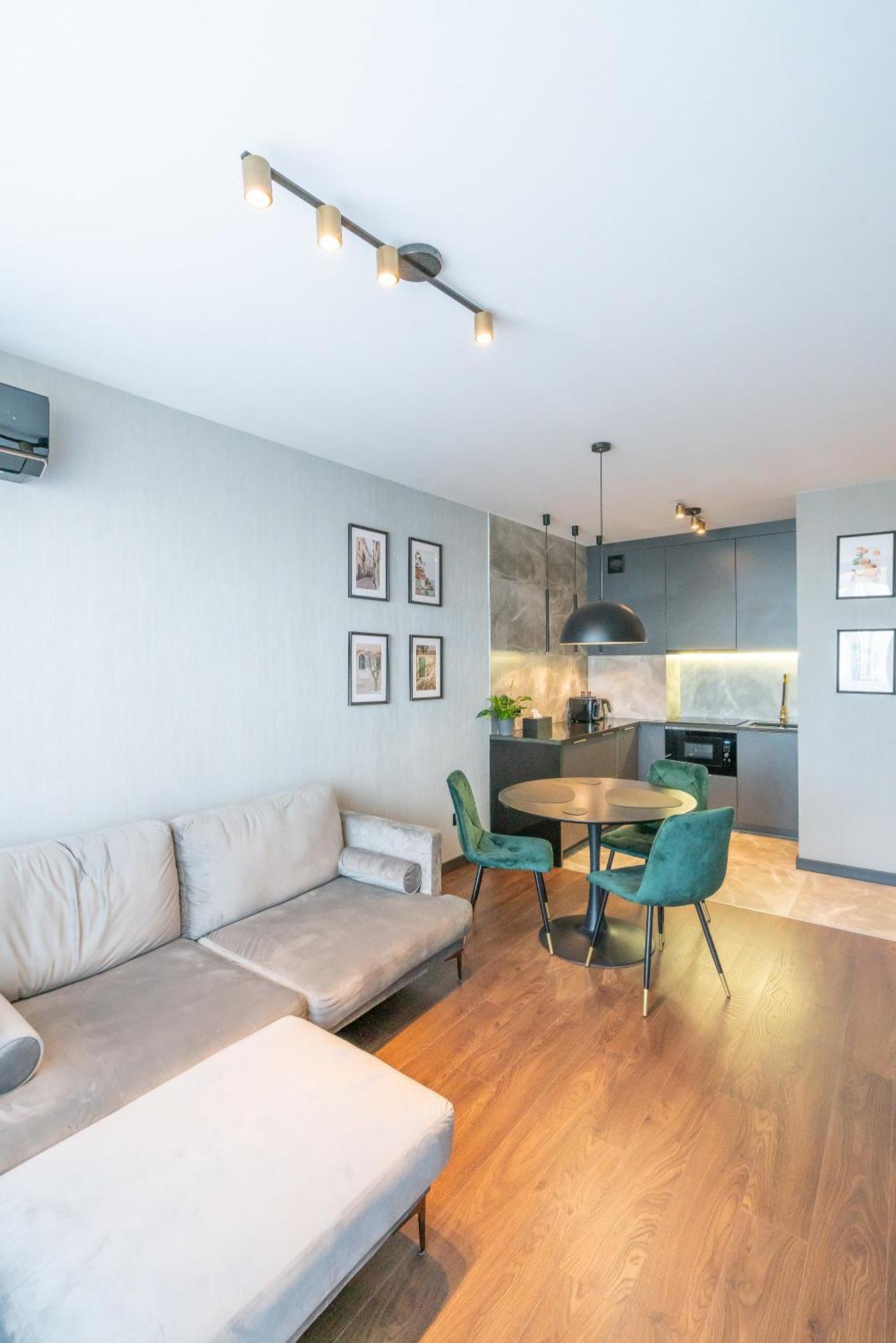 Noche Apartamenty Premium Biała Podlaska Exteriér fotografie